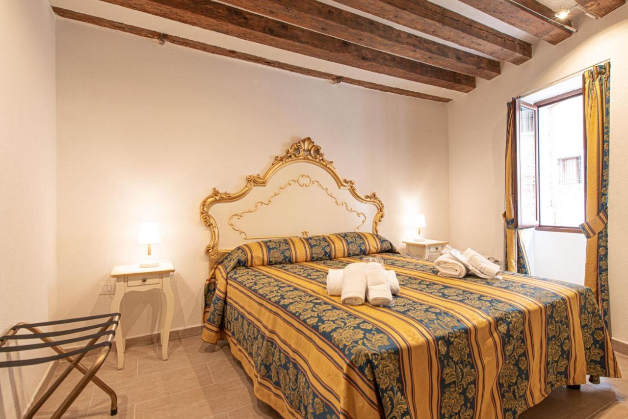 Ca' Leoncino - Canal Front Appartement